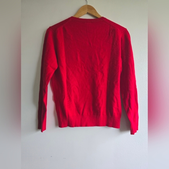 NWT! Gap, Kids Organic Cotton Uniform Sweater, Red, Size XL (12-13years) - Picture 4 of 7